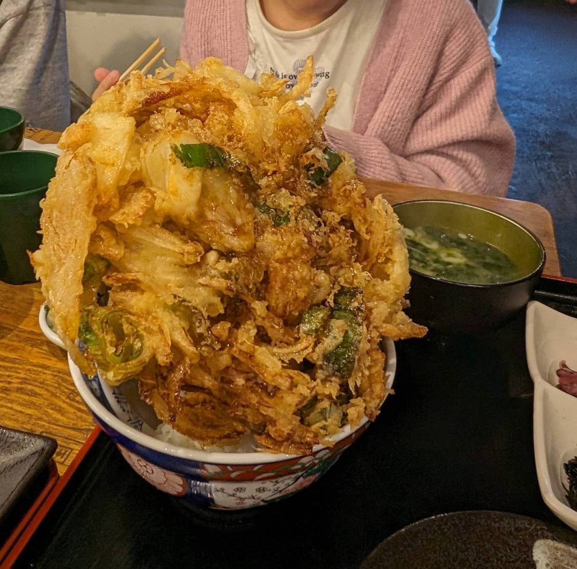 かき揚げが大き過ぎる